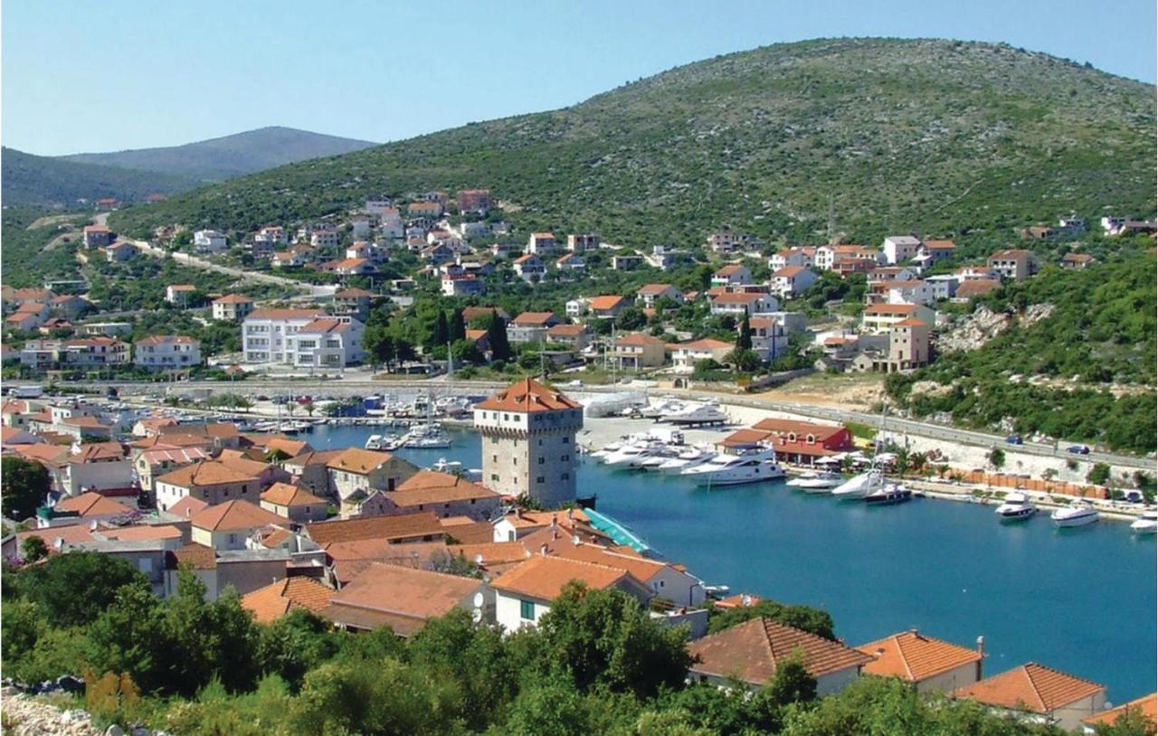 Gorgeous Apartment In Marina With Wifi Экстерьер фото